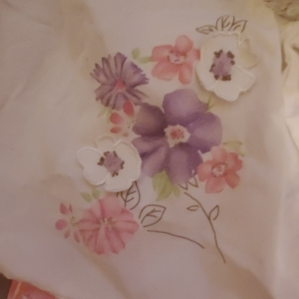 Lullaby Club Spring/Summer baby girl outfit  with flowers size 9m - Picture 6 of 7